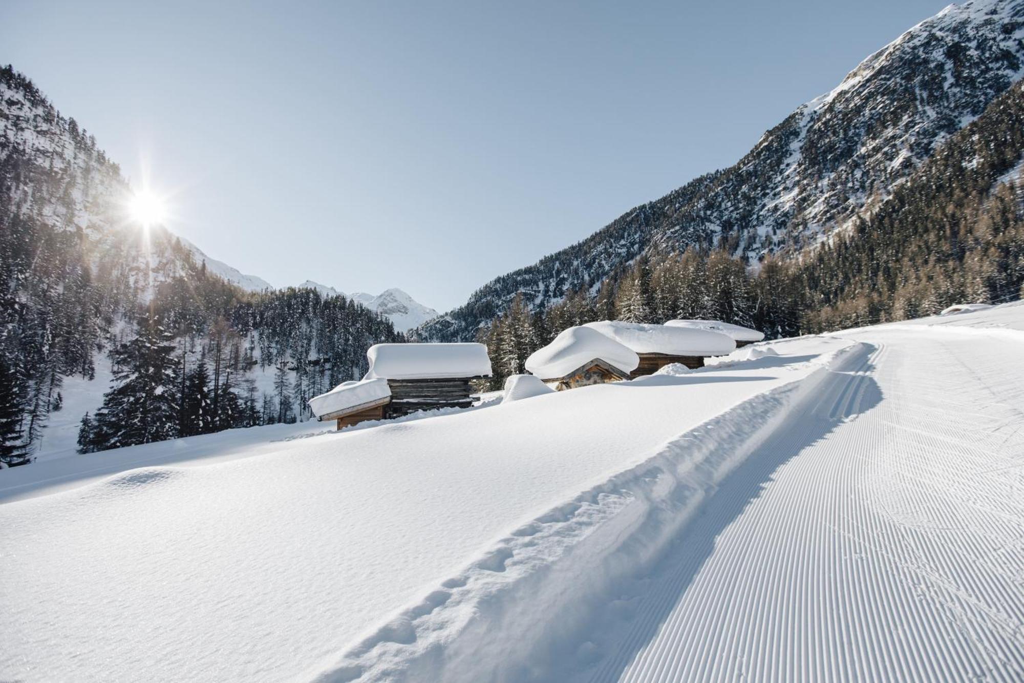 Ferien & Wellnesshotel Windschar Brunico Exterior foto